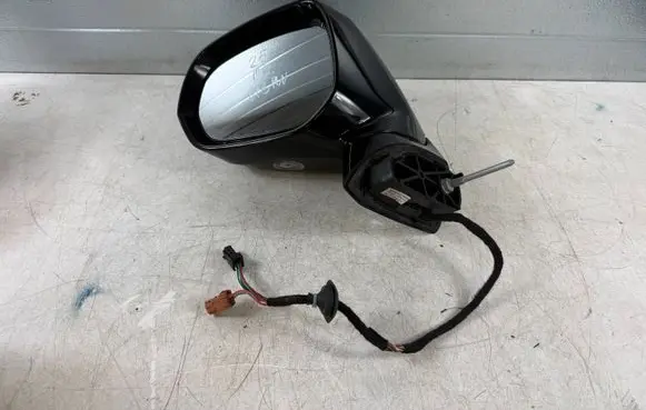 Peugeot 3008 I Front door electric wing mirror 96751096XY