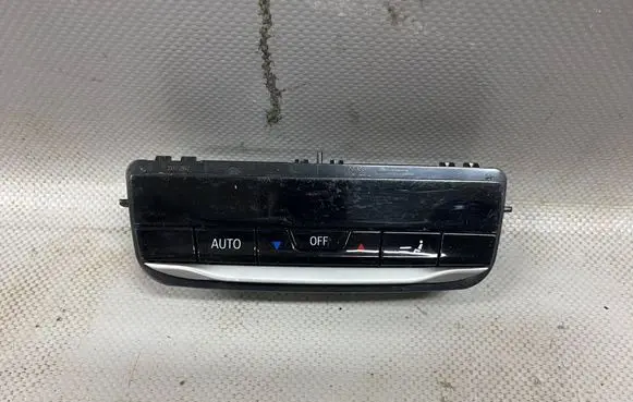 BMW X3 G01 Climate control unit 9493014