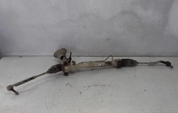 Toyota Yaris Steering rack 92084415