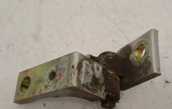 Fiat Stilo Front door upper hinge