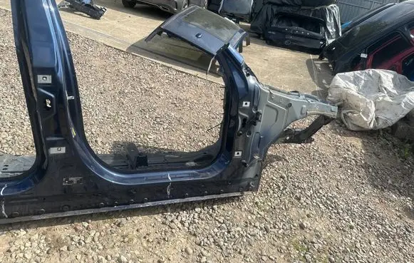 Front quarter panel
