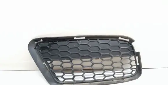 BMW X1 E84 Front bumper lower grill 7845542 51117845542