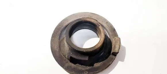 Honda Insight Front coil spring rubber mount 
