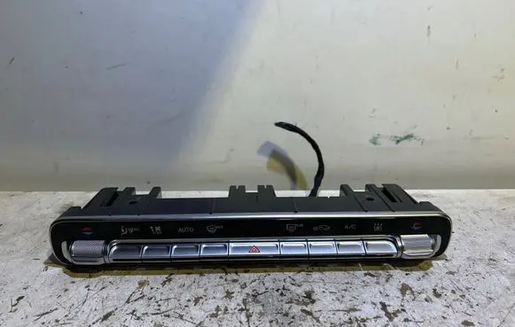 Mercedes-Benz EQA Climate control unit A2479057003 184200