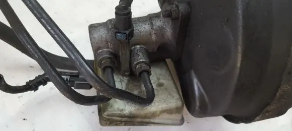 Ford Galaxy Master brake cylinder