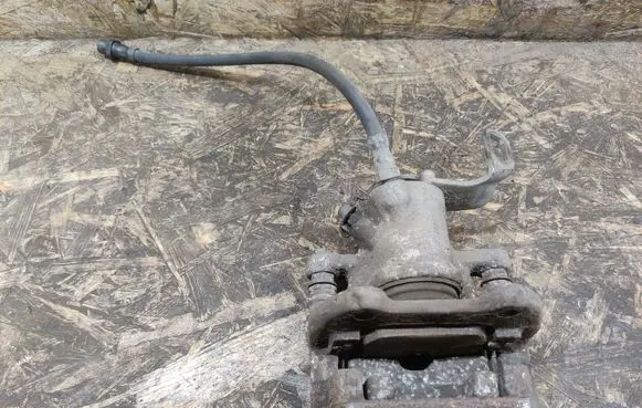 Mini Cooper Countryman R60 Rear brake caliper