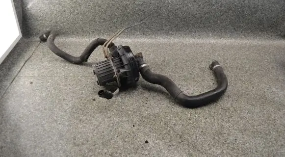 BMW 7 E65 E66 Secondary air pump 72812400 7506210 72812901