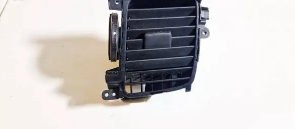 Honda Civic Dash center air vent grill 77620sna 77620-sna