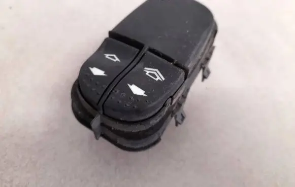 Ford Focus Electric window control switch 98ag14529ac
