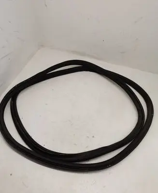 BMW 6 F12 F13 Trunk rubber seal (body) 7228502