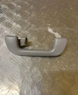 Toyota RAV 4 (XA30) Rear interior roof grab handle 5746312010
