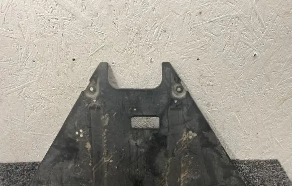 BMW i4 Center/middle under tray cover 8738054 51758738054