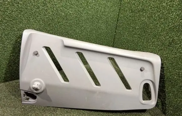Sun visor clip/hook/bracket