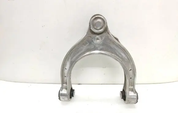 BMW 5 G30 G31 Front lower control arm/wishbone 6861185