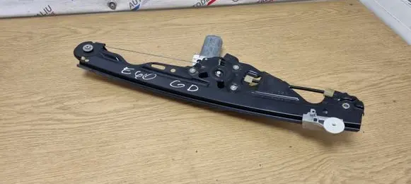 BMW 5 E60 E61 Rear door window regulator with motor 6922320