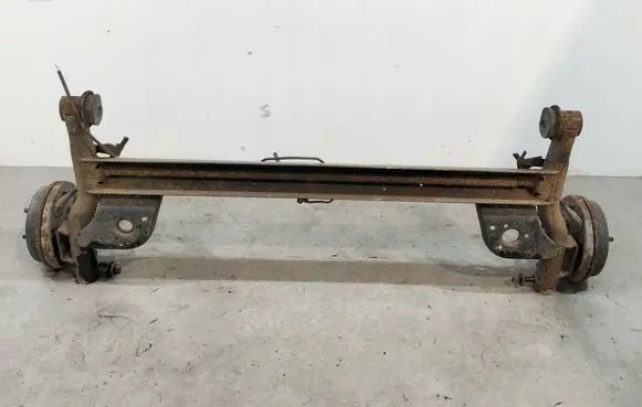 Suzuki Swift I Rear axle beam 