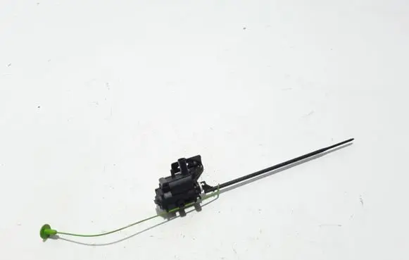 BMW 5 GT F07 Fuel cap flap release cable 7139398