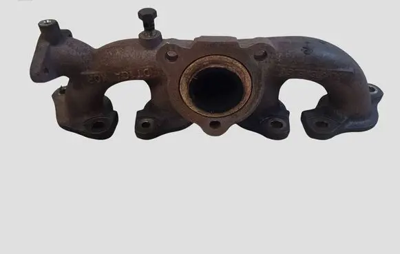 Volvo V40 Exhaust manifold 31380132