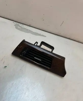 BMW 3 E90 E91 Dashboard side air vent grill/cover trim 6922633