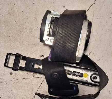 Audi A6 S6 C6 4F Front seatbelt 560788701 H10522 008L000