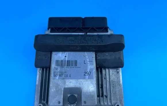 Audi A4 S4 B8 8K Engine control unit/module 8K2907115Q 8K0907352A