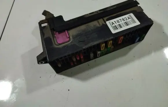 Seat Toledo III (5P) Fuse box set