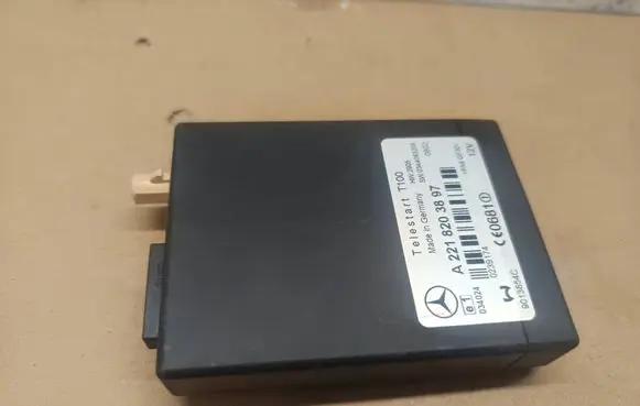 Mercedes-Benz E C207 W207 Auxiliary heating control unit/module A2218203897 0239174 9013854C