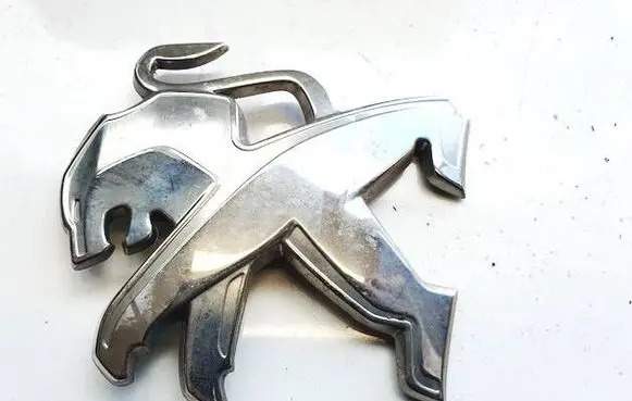Peugeot 208 I Manufacturer badge logo/emblem 9673874777