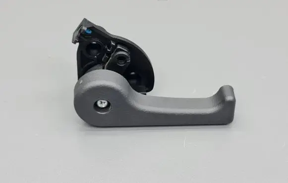 Hyundai i30 Engine bonnet (hood) release handle