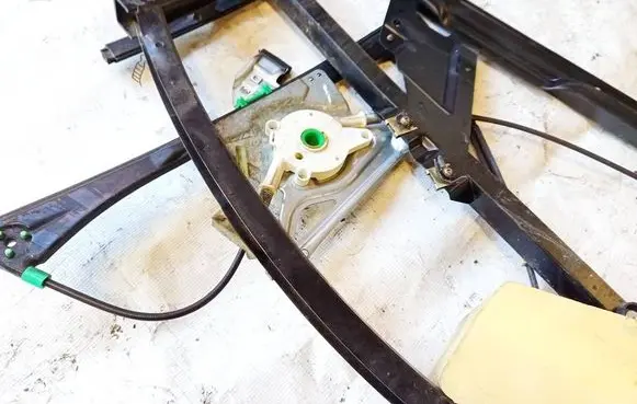 Audi A4 S4 B5 8D Sliding door window regulator with motor 8d0837398c