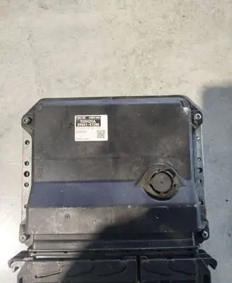 Toyota Prius (XW30) Engine control unit/module 8966147200 2754008762