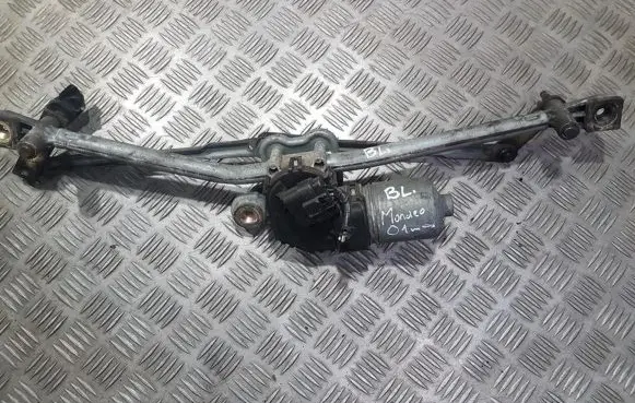 Ford Mondeo Mk III Wiper motor 1s7117508aa 0390241702cep