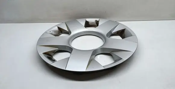 BMW 7 E65 E66 R17 wheel hub/cap/trim 6753444 36136753444