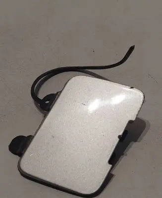 Rear bumper row hook cap/cover