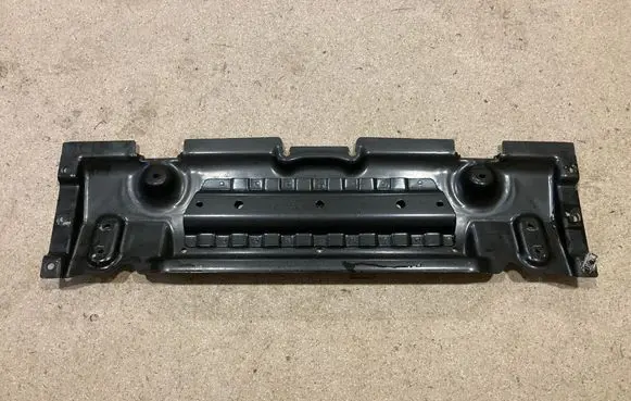 Mercedes-Benz GLE W167 Engine splash shield/under tray A1675200300