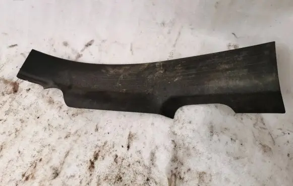 Opel Combo E Other sill/pillar trim element 9817356177