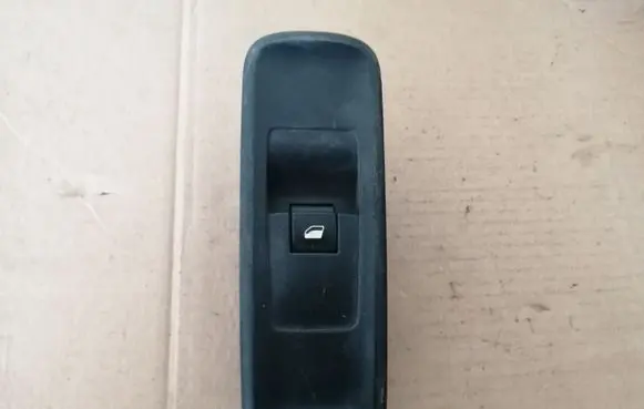 Peugeot 807 Electric window control switch 14893750XT