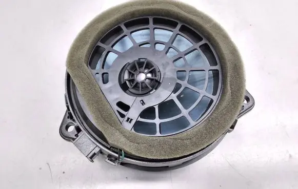 Mercedes-Benz CLK A209 C209 Front door speaker A2038205802