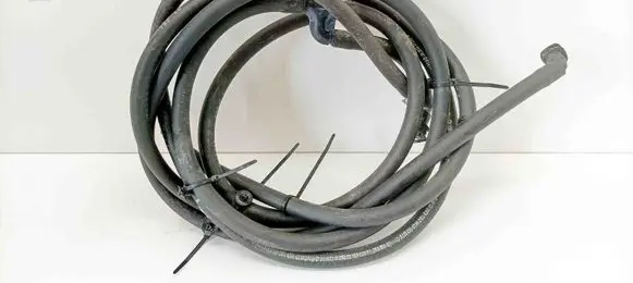 Mercedes-Benz SL R230 Windshield washer fluid hose A2308300796