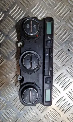 Volkswagen PASSAT B6 Climate control unit 746414-31