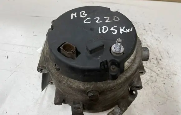 Mercedes-Benz C W203 Generator/alternator A0001501750 10480404 02W11