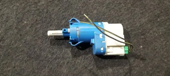 Ford Focus Brake pedal sensor switch 3M5T9C872AB 3M5T-9C872-AB