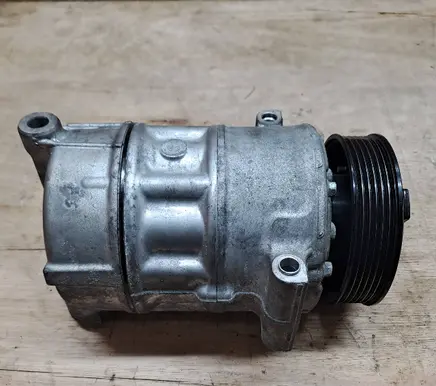 Seat Ibiza IV (6J,6P) Vacuum pump 1602S04L