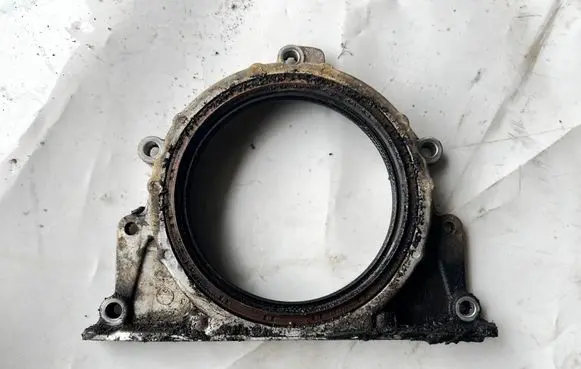 Toyota Land Cruiser (J120) other engine part