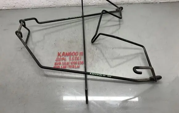 Renault Kangoo II Spare wheel mounting bracket 