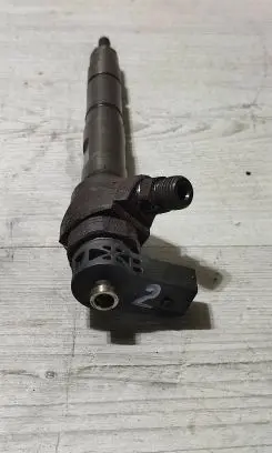 Audi TT TTS Mk2 Fuel injector 03L130277J