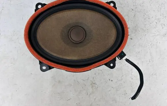 Toyota Mirai Parcel shelf speaker 8616033860