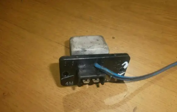 Mazda MX-3 Heater blower motor/fan resistor
