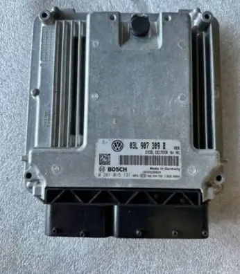 Volkswagen Golf VII Engine control unit/module 03L907309B 0281015131