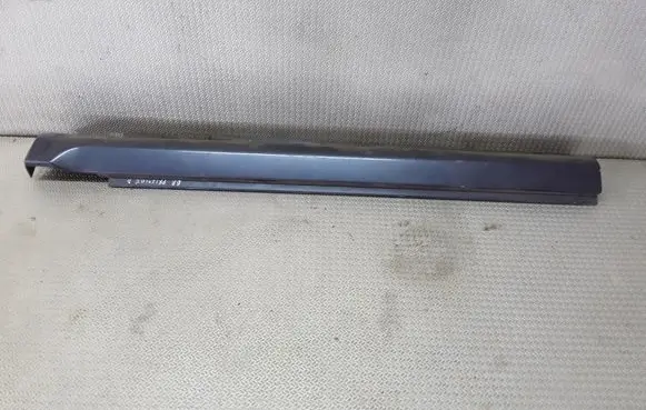 KIA Sorento Sill 877743E